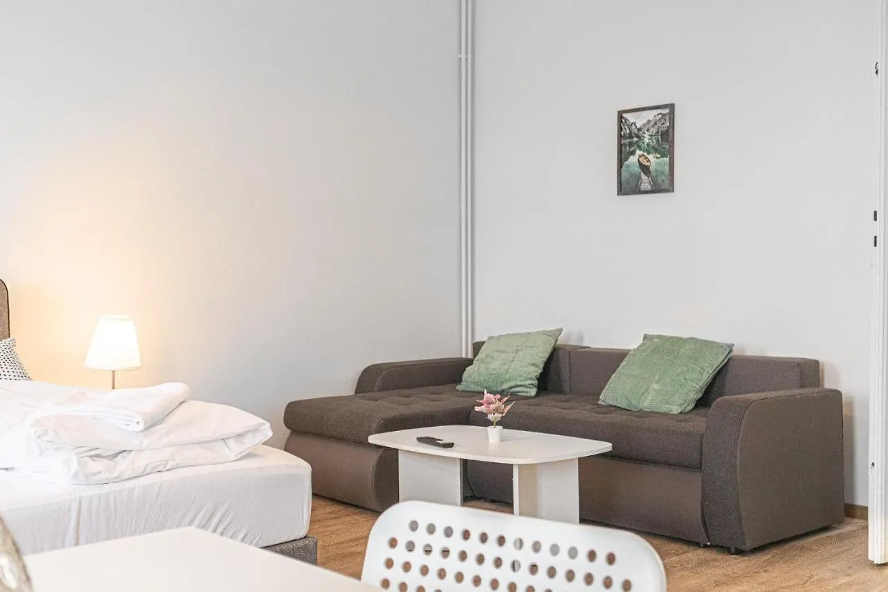 Welcoming 2Br Apt. Near Akh- Perfect For Longstays Bécs 0*,  Ausztria