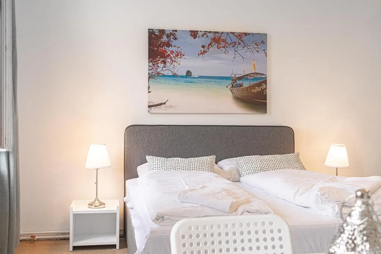 Welcoming 2Br Apt. Near Akh- Perfect For Longstays Bécs